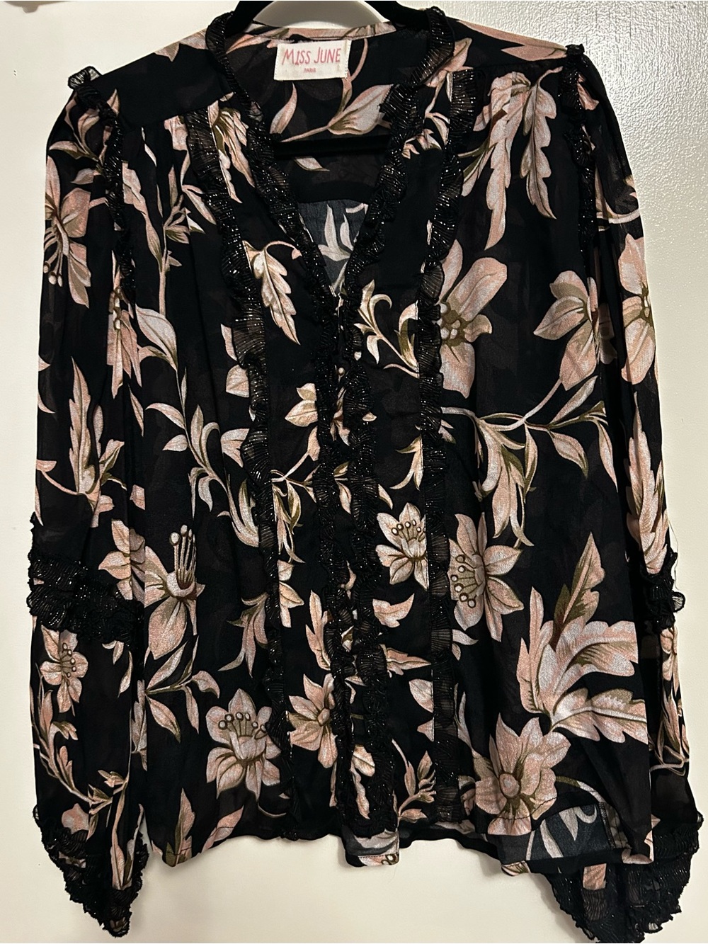 Miss June Paris “Debbie” Black Pink Floral Boho Ruffle Balloon Sleeve Blouse OSF